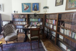 Interior — Vladimír Popovič