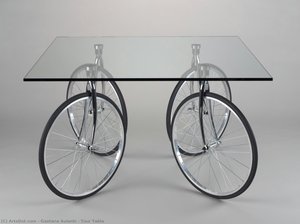 Tour Table — Gaetana Aulenti