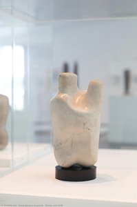 Mother And Child — Barbara Hepworth