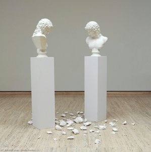 L — Giulio Paolini