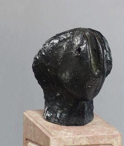 Warrior's Head — Henry Moore