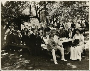 Ignacy Jan And Helena Paderewski\nwith Jackie Coogan, A Hollywood Child Star,\nduring A Party At The Ranch In Paso Robles,\ncalifornia — John Charles Milligan