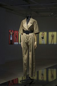 Safari Look, Yves Saint Laurent Vintage — Yves Saint Laurent, Contemporary Art