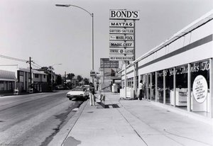 Public Transit Areas, 4th St. And Bonito Ave., Looking North, From The Long Beach Documentary Survey Project — Anthony Hernandez