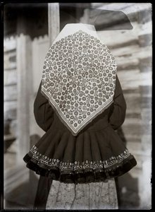 A Woman Wearing A Lachy Sądeckie Shawl — Mieczysław Cholewa