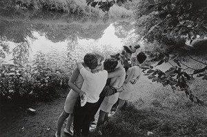Flute Players By The Side Of The River Boyne, Finaghy — Gilles Peress
