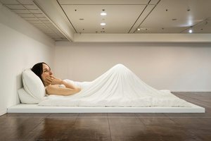 In Bed — Ron Mueck
