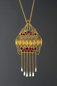 Necklace — Kateřina Marie Eretová