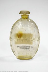 Houbigant Le Temps Des Lilas Scent Bottle — René Jules Lalique