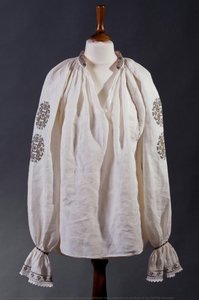 Aievea Collection; \nbanat Traditional Shirt;\nbased On Artefact Of The Astra Museum — Maria Visan