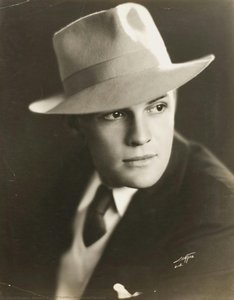 Hollywood Portrait — Edward Sheriff Curtis
