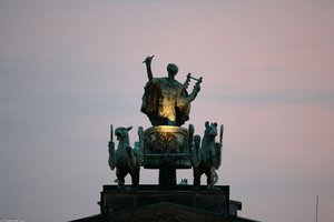 Apollo Mit Greifen