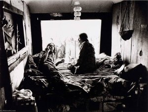 Van Dwellers, Interior