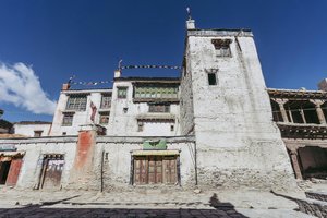 Lo Manthag Royal Palace — Angelo Chiacchio