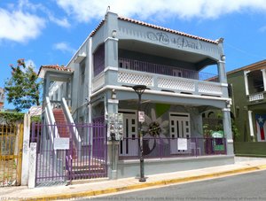 Edificio Comunidad De Orgullo Gay De Puerto Rico [gay Pride Community Building Of Puerto Rico] — Ian Frank Poellet