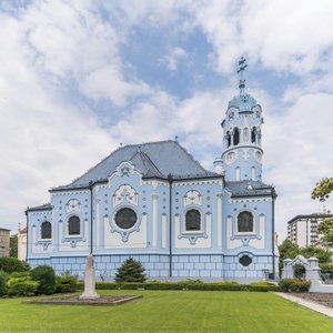 The Church Of St. Elizabeth (the Blue Church), Bratislava — Eugen Lechner