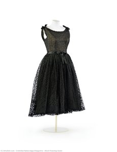 Short Evening Gown — Cristóbal Balenciaga Eizaguirre, Contemporary Realism