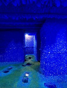 Seizure 2008/2013 — Roger Hiorns, Contemporary Realism