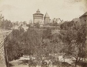 Blick Den Stadtgraben Entlang Nach Dem Neuen Tor — Johann Hahn