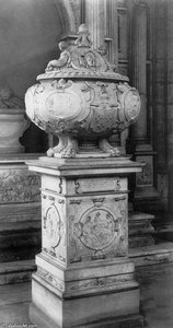 Monument For The Heart Of Francis I — Pierre Bontemps