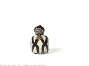 Sculptural Vase With Bridge Handle — Nazca Culture