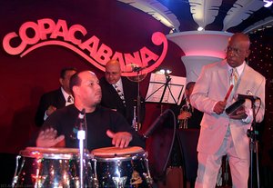 Bobby Allende And Roberto Roena — Allen Spatz
