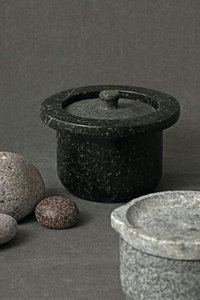 Amphibole Object — Yoon Yongbin, Contemporary Still Life