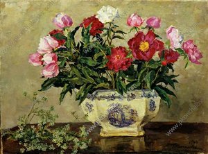 Still Life. Peonies In A Porcelain Vase. — Pyotr Konchalovsky