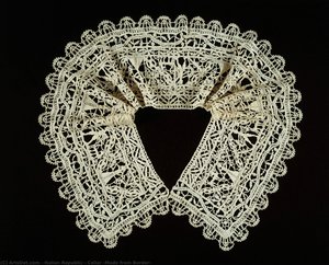 Collar (made From Border) — Italian Republic