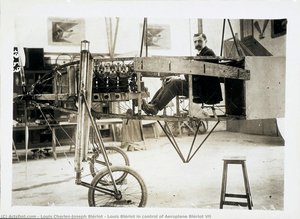 Louis Blériot In Control Of Aeroplane Blériot Vii — Louis Charles-joseph Blériot
