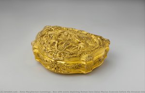 Box With Scene Depicting Roman Hero Gaius Mucius Scaevola Before The Etruscan King Lars Porsena — Anna Macpherson Cummings
