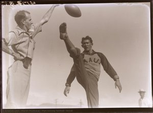 Man Kicking Football, Hawaii — Martin Munkácsi