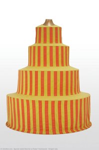 Striped Cake — Águeda Isabel Ruiz De La Prada Y Sentmenat