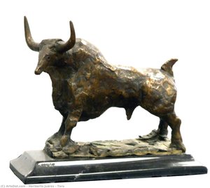 Toro — Heriberto Juárez