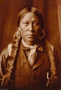 Untitled (aqu44f) — Edward Sheriff Curtis