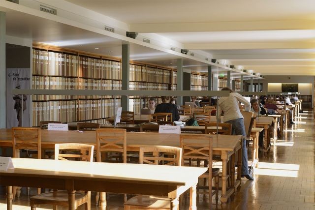 Biblioteca de las Artes Decorativas
