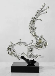 Stainless Steel Wave Sculpture – Polished Metal Art