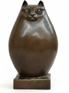 Bronze Cat Sculpture – Modern Minimalist Form, Modern & Minimalist